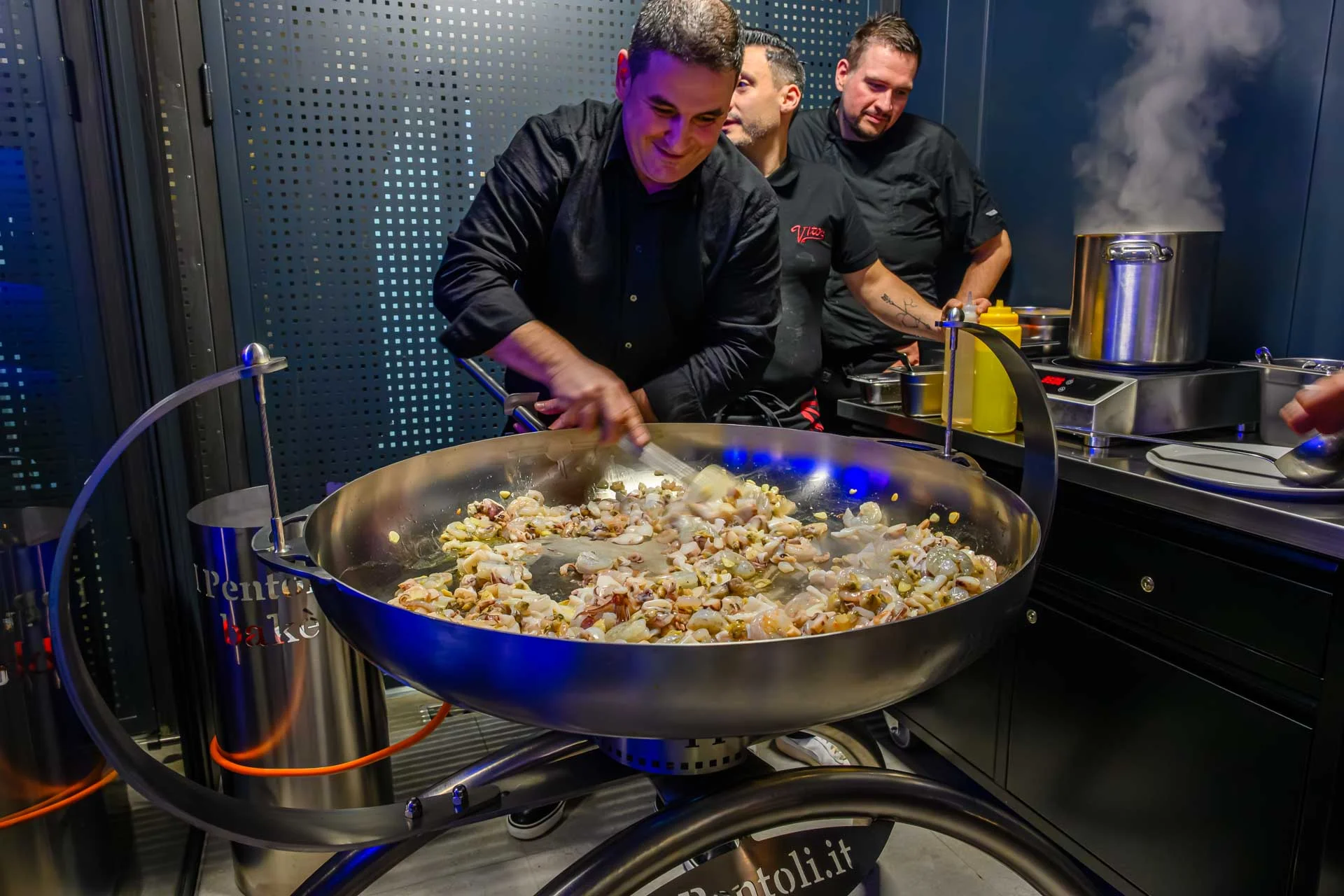 Vitos-Bar-Friedrichshafen-Cocktailbar-Aperobar-Weinbar-Paninibar-KDS_5336-1920px